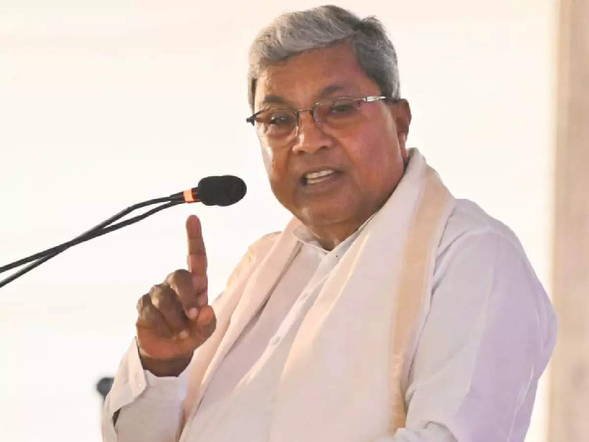 अब हिजाब पर कोई बैन नहीं होगा, जो ड्रेस चाहो पहनो, जो चाहो खाओ : सिद्धारमैया
